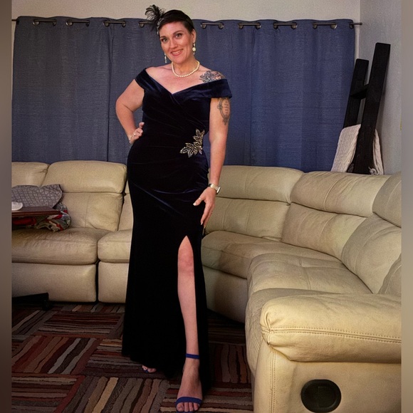 Meet your Posher, Rachel - Picture 4 of 5